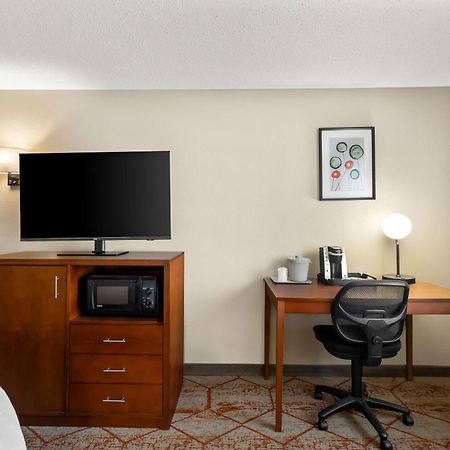 Best Western Fremont Angola I-80 90 Toll Road Zewnętrze zdjęcie